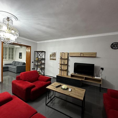 Tirana Treasure: Chic 2Br-Apartment 8Min To Skanderbeg Place Exterior foto